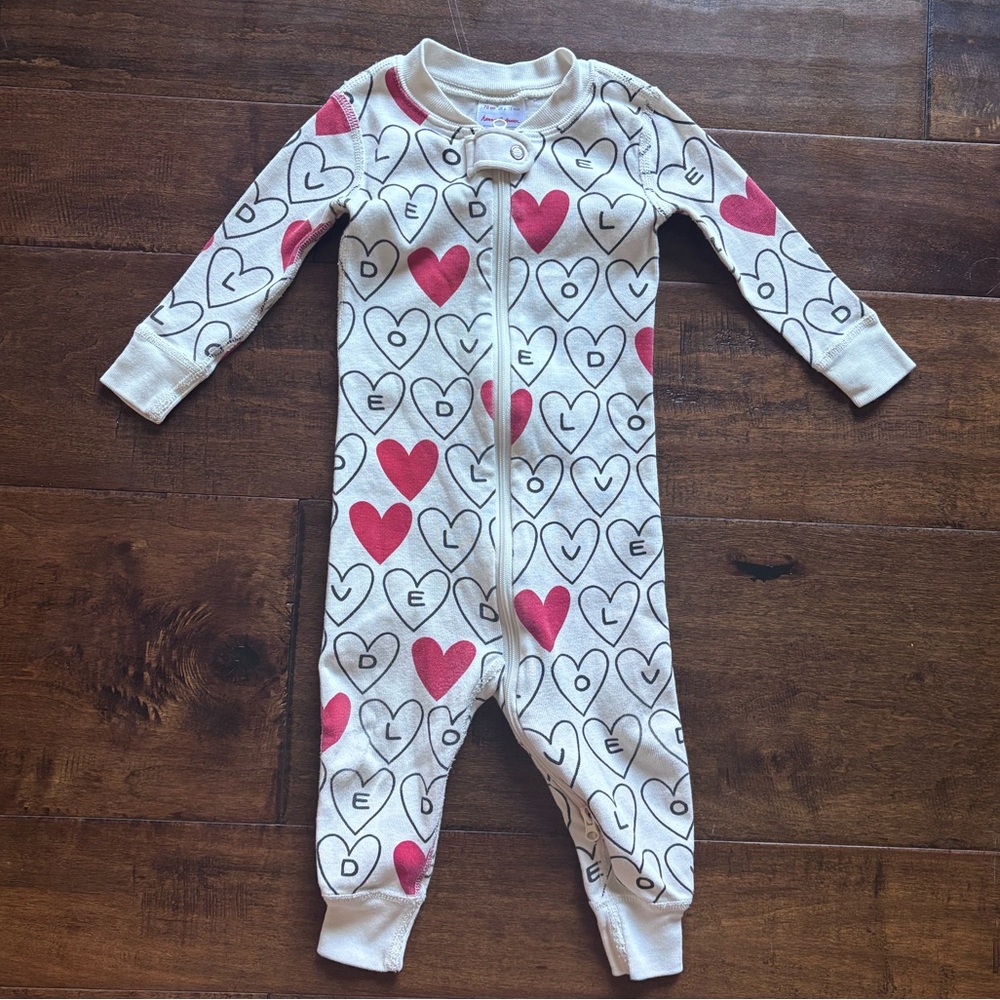 Hanna Andersson "Loved" Print 2-way Zip Sleeper